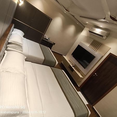 Silver Cloud Nandigunda Εξωτερικό φωτογραφία