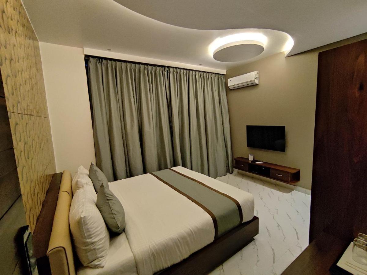 Silver Cloud Nandigunda Εξωτερικό φωτογραφία